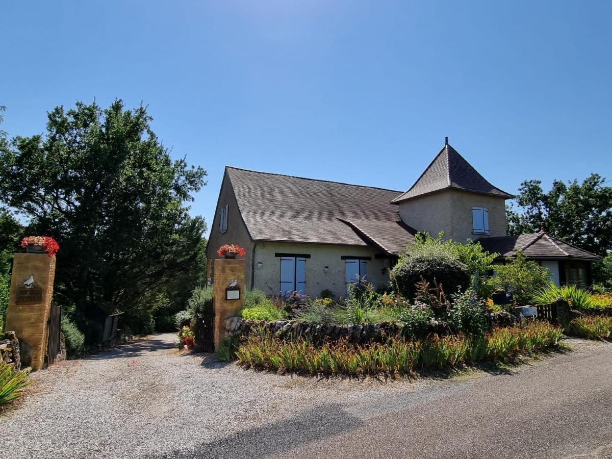 Aux Deux Colombes Bed & Breakfast Padirac Exterior photo